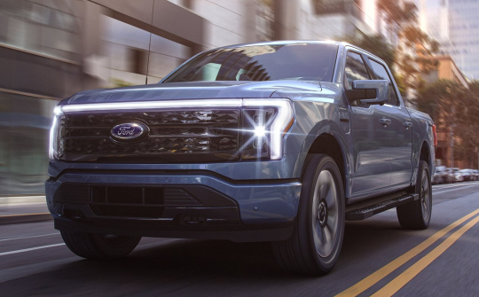 Lý do Ford chọn bán tải là dòng xe chạy điện đầu tiên