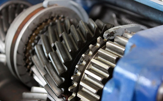 Dấu hiệu cho thấy hộp số xe ô tô đang gặp vấn đề