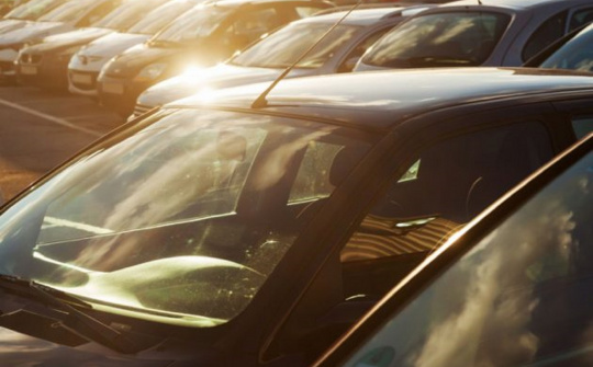 Các tác hại khi để xe ô tô ngoài trời