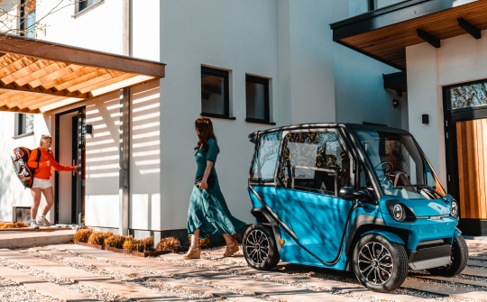 Ô tô sử dụng pin năng lượng mặt trời, xu hướng tiếp theo của công nghiệp xe hơi