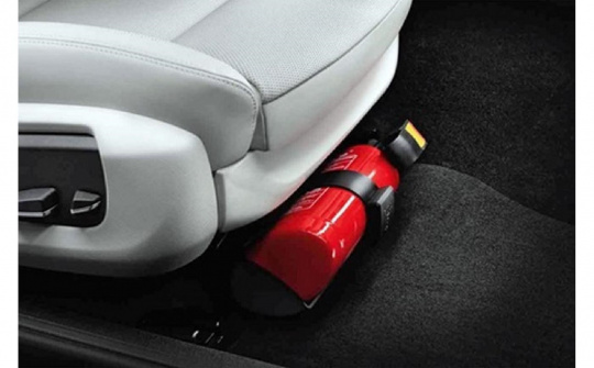 Nên đặt bình chữa cháy cho xe ô tô ở đâu để tránh phát nổ?