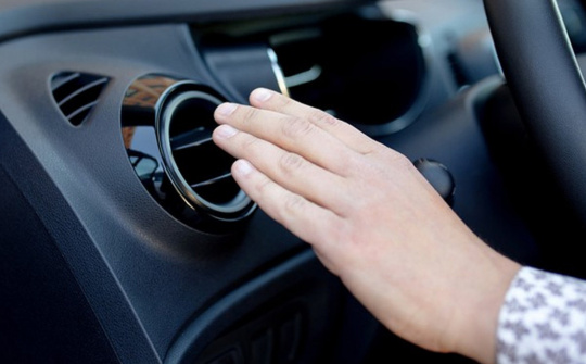 Nguyên nhân lốc điều hoà ô tô bị hỏng