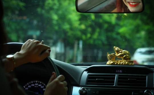 Cách chọn đồ phong thủy trong xe ô tô mang lại nhiều may mắn