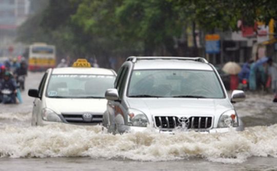 Cách xử lý sự cố xăng, nhớt bị nhiễm nước