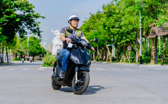 Có gì trên xe máy điện VinFast lần đầu tiên được cập nhật phần mềm?