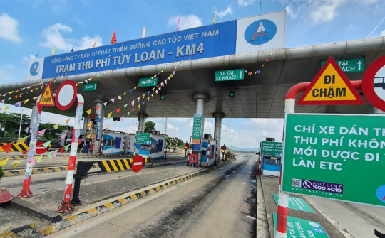 Cần đẩy mạnh thu phí theo hình thức ETC