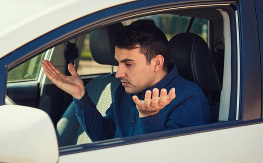 Khắc phục hiện tượng khó khởi động xe khi trời lạnh