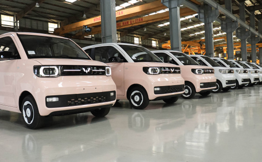 Những chiếc xe điện HongGuang MiniEV đầu tiên được giao đến tay khách hàng Việt