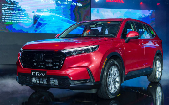 Giá lăn bánh Honda CR-V 2024 tại Hà Nội và TP.HCM