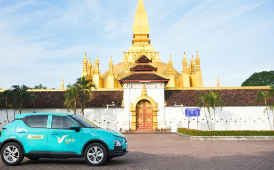 Taxi điện Xanh SM chính thức hoạt động tại Lào