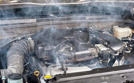 Nhận biết động cơ ô tô đang có vấn đề qua những dấu hiệu nào?