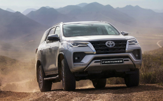 Những ưu điểm khiến xe gầm cao ngày càng được ưa chuộng