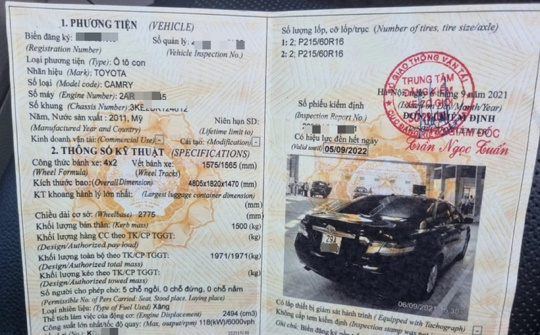 Hành vi mua bán, sử dụng sổ đăng kiểm giả bị bị xử phạt như thế nào?