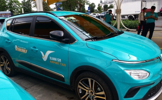 Taxi Xanh SM triển khai dịch vụ đưa đón sân bay tại Hà Nội