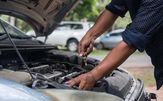 3 thói quen tai hại khiến ô tô bị bó máy