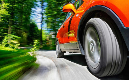 Lốp xe gây tiêu hao nhiên liệu như thế nào?