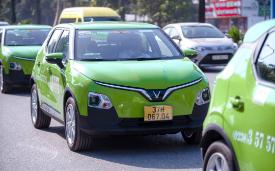 Mai Linh triển khai dịch vụ taxi điện tại Nghệ An