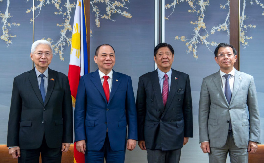 Thấy gì qua cuộc gặp gỡ giữa Tổng thống Philippines và ông Phạm Nhật Vượng