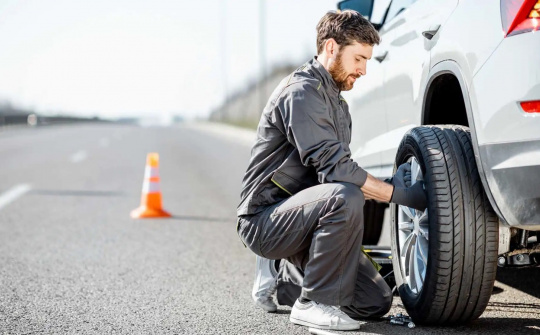 Cách nhận biết lốp xe có vấn đề