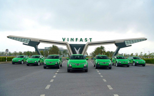 Taxi Mai Linh mua và thuê 3.999 xe điện VinFast