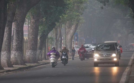 Một số cách chăm sóc ô tô trong thời tiết nồm ẩm