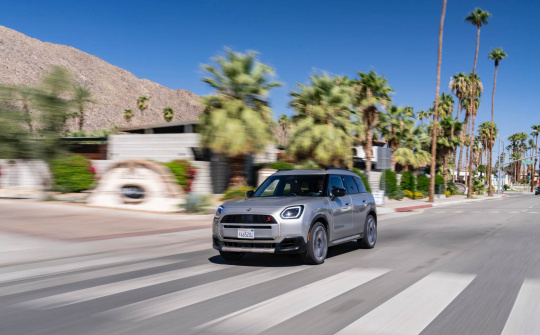 MINI Countryman hoàn toàn mới ra mắt Việt Nam, THACO AUTO chưa công bố giá