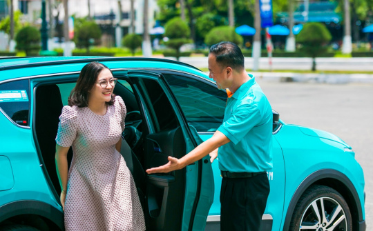 Taxi thuần điện: Sức ép chi phí định hình xu thế
