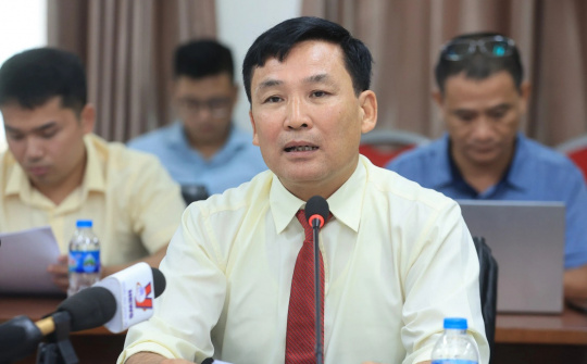 “Sếp” Én Vàng: “Sử dụng xe điện làm taxi là lựa chọn đúng”