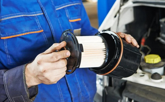 Những dấu hiệu nhận biết lọc xăng ô tô bị tắc