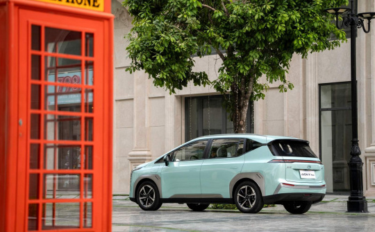 Xe điện Trung Quốc AION vào Việt Nam: Thận trọng là không thừa