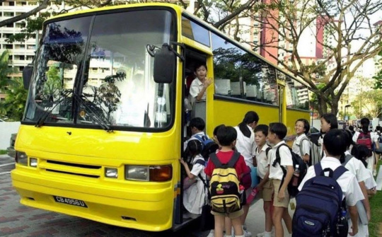 Quy định về xe ô tô chở trẻ em mầm non, học sinh từ 1/1/2025