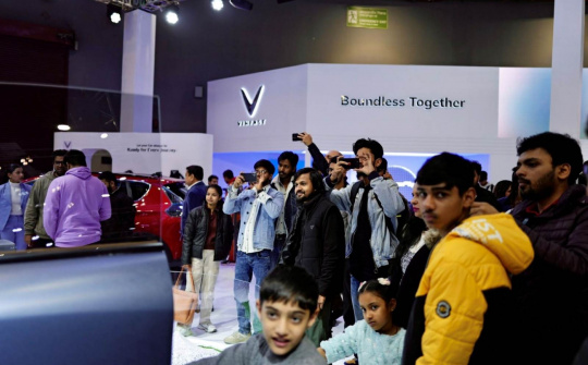 VinFast ra mắt VF 6 và VF 7 tại Bharat Mobility Expo 2025, đánh dấu bước tiến vào thị trường Ấn Độ