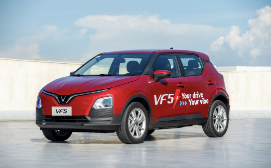 Top 10 xe bán chạy nhất Việt Nam tháng 9/2025: Xe điện VinFast 'thống trị' tuyệt đối