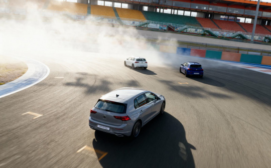 Huyền thoại Golf sắp ra mắt tại Volkswagen Experience Day