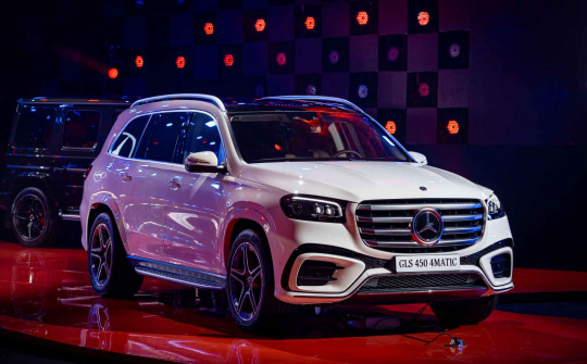Ra mắt Mercedes-Benz GLS 450 4MATIC phiên bản Kỷ niệm 30 năm tại Việt Nam