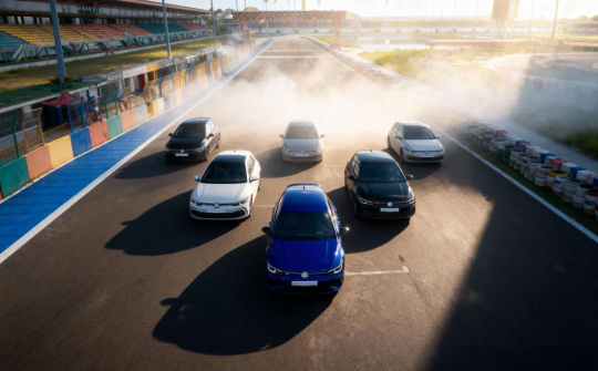 Huyền thoại Hatchback Đức trở lại: Volkswagen Golf 2025 chính thức ra mắt Việt Nam