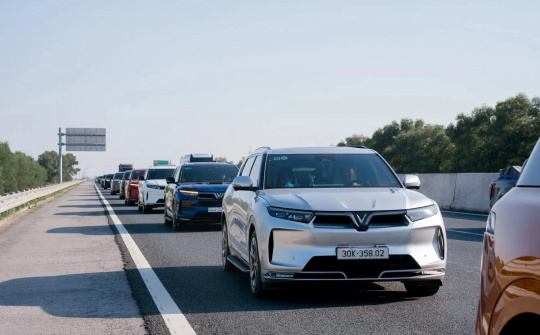 Vì sao xe điện đi cao tốc hao pin hơn khi chạy trong đô thị?