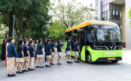 School Bus - dịch vụ “Xe điện học đường chuyên biệt” đầu tiên tại Việt Nam