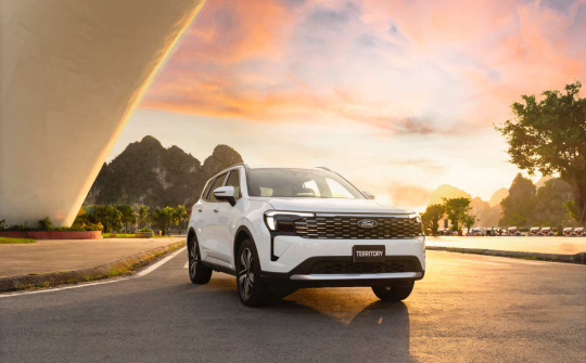 Tháng 11: “Thời điểm vàng mua xe Ford”