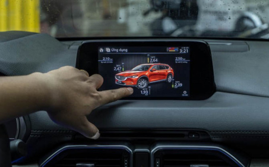 Lốp xe thông minh: Công nghệ cảm biến tích hợp trong lốp để theo dõi áp suất và nhiệt độ