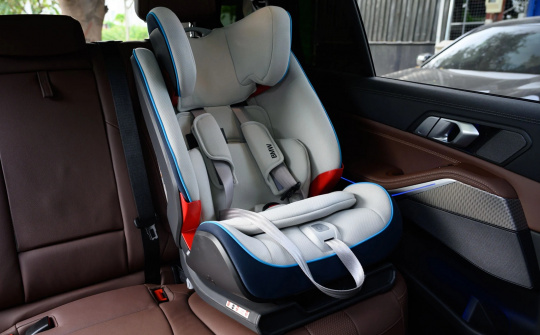 Ghế an toàn cho trẻ em trên ô tô: Quy chuẩn và quy định bắt buộc