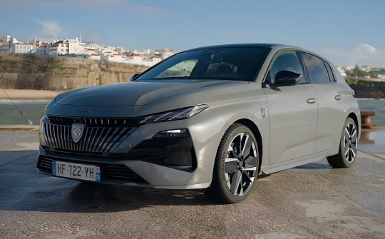 Peugeot 308 GT 2026: Diện mạo mới mẻ, nội thất hiện đại và loạt tùy chọn động cơ đa dạng