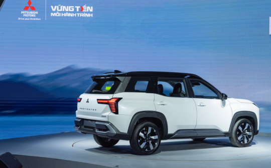 Giá lăn bánh Mitsubishi Destinator vừa ra mắt tại Hà Nội và TP.HCM