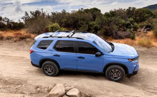 Xe to có an toàn hơn xe nhỏ? Hiểu đúng về mối quan hệ giữa kích thước và mức độ bảo vệ