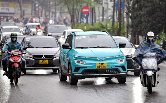 Thương hiệu nào đang dẫn đầu thị phần taxi công nghệ tại Việt Nam?