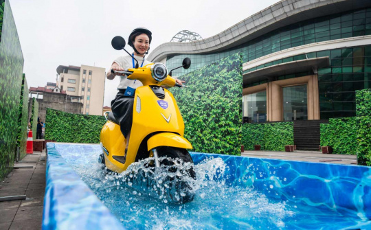 Người dùng Thái Nguyên “choáng” với khả năng vượt địa hình của xe máy điện VinFast