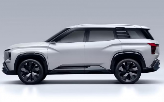Xe điện Mitsubishi thế hệ mới sắp trình làng có thiết kế từ Leaf