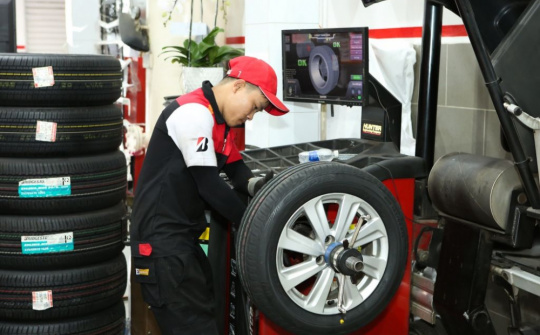 Bridgestone Việt Nam được vinh danh là Nhà cung cấp có hệ thống quản lý Môi trường tốt nhất