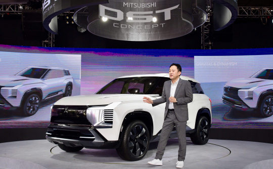 Mitsubishi DST Concept chính thức ra mắt tại Việt Nam: Mẫu SUV 7 chỗ mới cho gia đình hiện đại