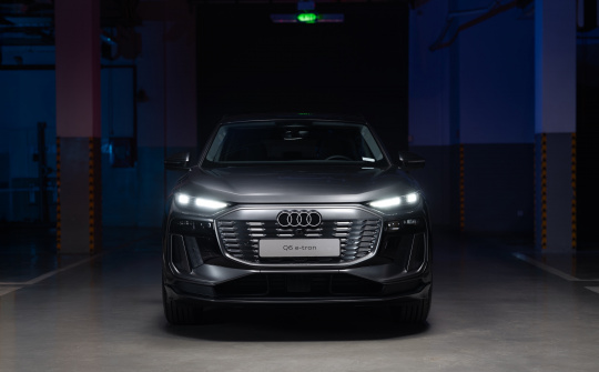 Thêm lựa chọn SUV thuần điện cao cấp tại Việt Nam: Audi Q6 e-tron